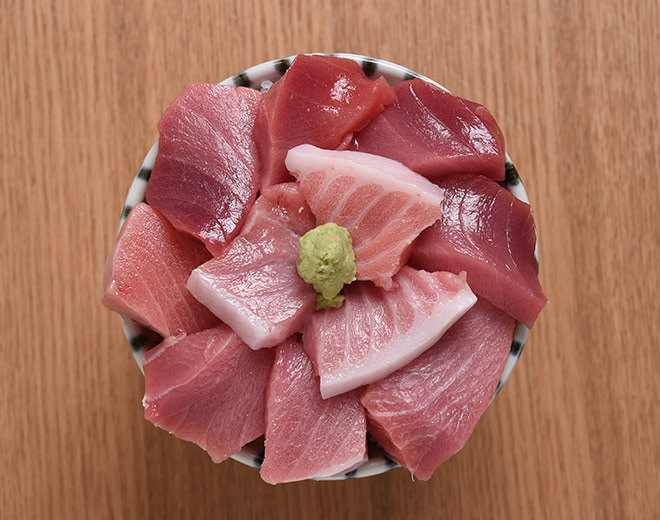 本まぐろトロ丼